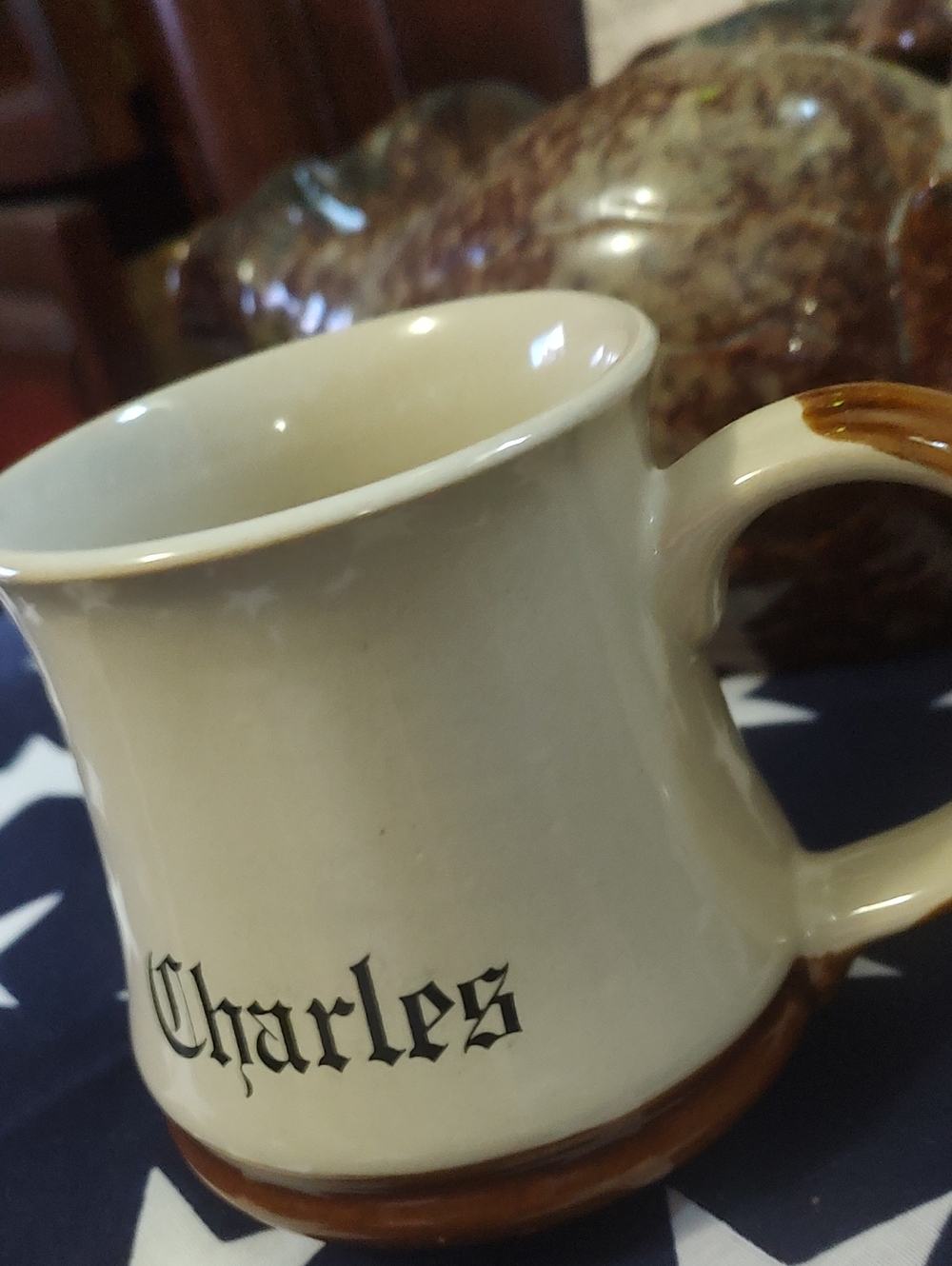 Charles/☕